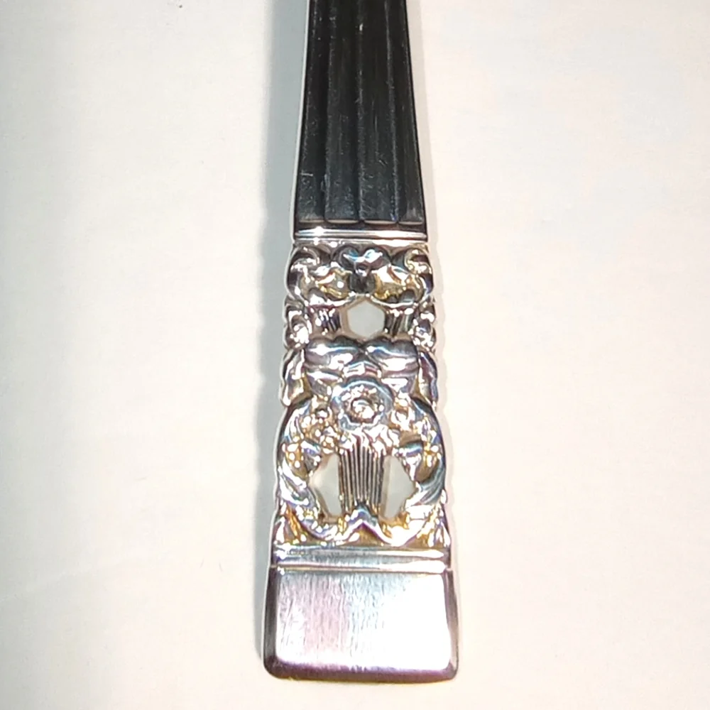 Oneida Coronation Community Art Deco 1936 Silverplate Serving Spoon Size 8 1/2